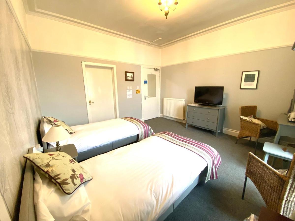 The County Hotel - Self Check-In, Ultra Fast Wi-Fi, Free Parking, Central Location Селкерк Экстерьер фото