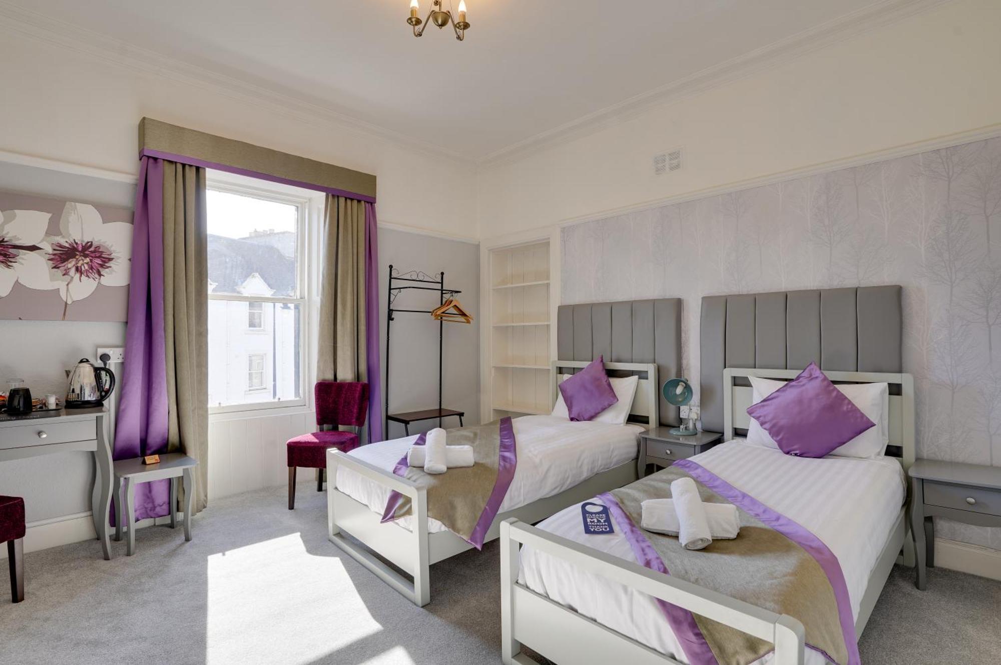 The County Hotel - Self Check-In, Ultra Fast Wi-Fi, Free Parking, Central Location Селкерк Экстерьер фото